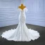 High End Weiß Perlenstickerei Perle Pailletten Satin Brautkleider / Hochzeitskleider 2023 Meerjungfrau Off Shoulder Kurze Ärmel Rückenfreies Kapelle-Schleppe Hochzeit