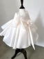 Chic / Beautiful White Beading Pearl Short Flower Girl Dresses 2023 Ball Gown Birthday Scoop Neck Short Sleeve Bow