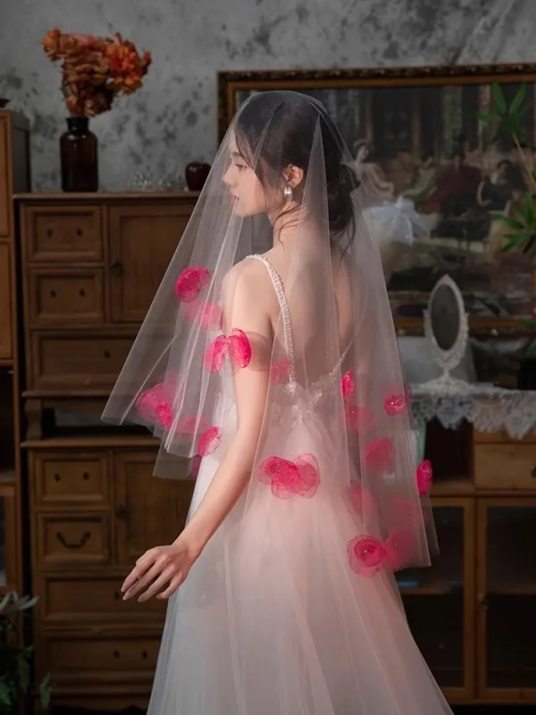 Fashion White Handmade  Appliques 1.5 m Tulle Wedding Veils 2025