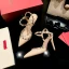 Sexy Blanche Rivet Soirée Sandales Femme 2022 Cuir 6 cm Talons Aiguilles À Bout Pointu Sandales Talons Hauts