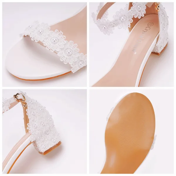 Schöne Weiß Perle Spitze Blumen Sandalen Damen 2023 Knöchelriemen 9 cm Thick Heels Peeptoes Hochzeit Sandaletten Hochhackige