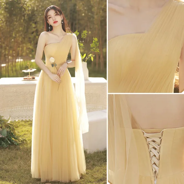 Modest / Simple Daffodil Bridesmaid Dresses 2022 A-Line / Princess Short Sleeve Backless Floor-Length / Long Bridesmaid