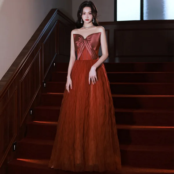 Charming Burgundy Bow Strapless Evening Dresses 2022 A-Line / Princess Sleeveless Backless Floor-Length / Long Evening Party Formal Dresses