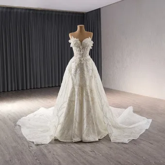 Luxury Gorgeous White Handmade Beading Sequins Pearl Flower Chapel Train Wedding Dresses 2024 Trumpet Mermaid Strapless Sleeveless Backless Wedding