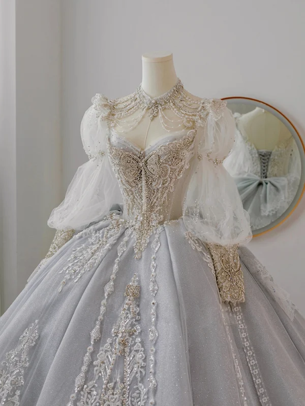 Charmant Blanche Perlage Perle Faux Diamant Paillettes Robe De Mariée 2024 Robe Boule Col Haut Manches de cloche Dos Nu Noeud Tribunal Train Mariage