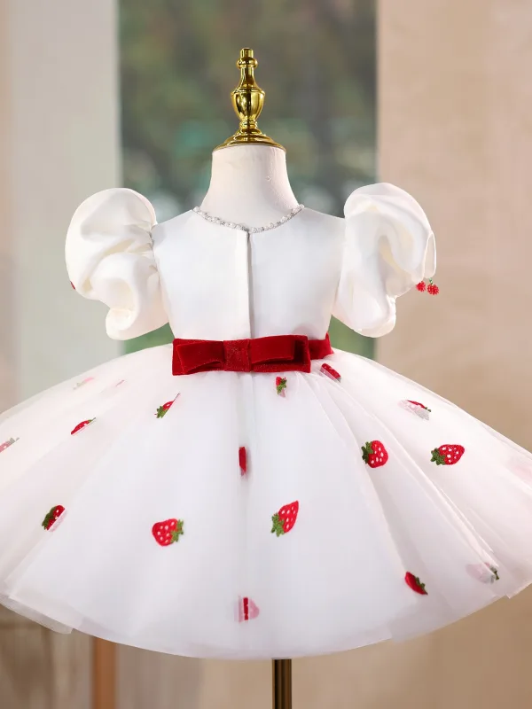 Chic / Belle Blanche Fraise Anniversaire Courte Robe Ceremonie Fille 2025 Robe Boule Encolure Dégagée Gonflée Manches Courtes Noeud Ceinture
