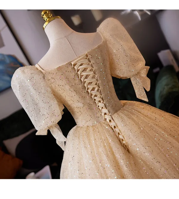 Bling Bling Gold Pailletten Ballkleider 2025 Ballkleid Eckiger Ausschnitt Geschwollenes Kurze Ärmel Rückenfreies Festliche Kleider