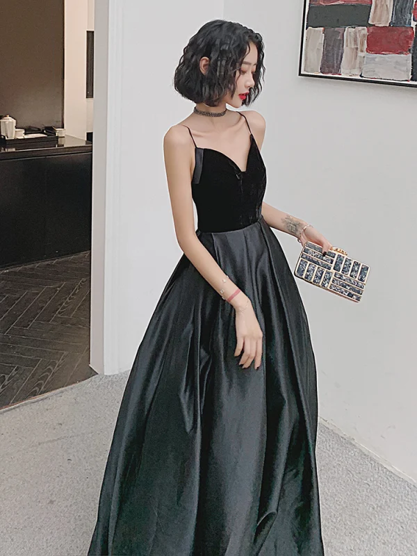 Chic / Beautiful Black Prom Dresses 2022 A-Line / Princess Spaghetti Straps Sleeveless Backless Floor-Length / Long Prom Formal Dresses