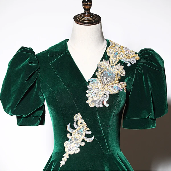 Elegant Dark Green Beading Sequins Suede Prom Dresses 2023 V-Neck A-Line / Princess Short Sleeve Backless Floor-Length / Long Prom Formal Dresses