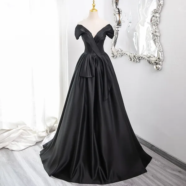 Elegant Black Satin Prom Dresses 2024 Ball Gown Off-The-Shoulder Sleeveless Backless Floor-Length / Long Prom Formal Dresses