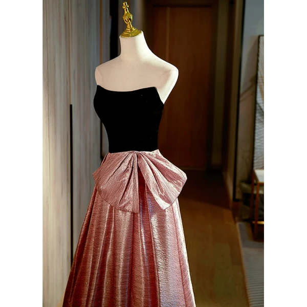 Charmant Pink Strass Ballkleider 2022 A Linie Bandeau Ärmellos Rückenfreies Schleife Lange Festliche Kleider