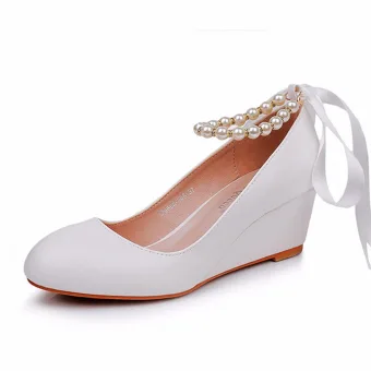 Elegant White Pearl Bow Ankle Strap 5 Cm Wedges Wedding Shoes 2024 Round Toe Wedding