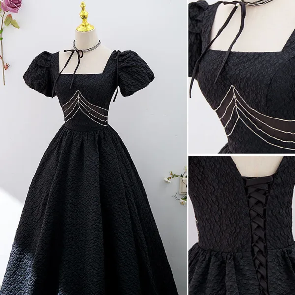 Audrey Hepburn Style Black Prom Dresses 2022 Ball Gown Square Neckline Puffy Short Sleeve Backless Floor-Length / Long Prom Formal Dresses