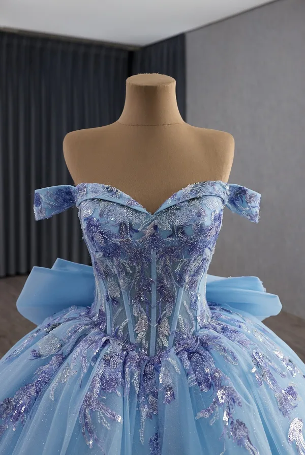 Luxury / Gorgeous Sky Blue Handmade  Beading Lace Flower Sequins Prom Dresses 2025 Ball Gown Off-The-Shoulder Short Sleeve Backless Bow Court Train