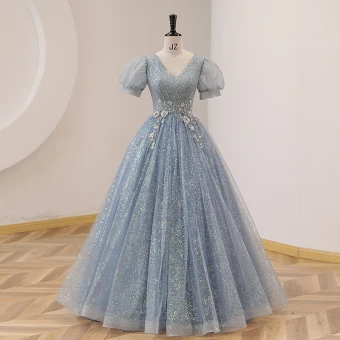 Élégant Bleu Ciel En Dentelle Perle Faux Diamant Robe De Bal 2022 Robe Boule V Cou Gonflée Manches Courtes Dos Nu Longue Promo Robe De Ceremonie