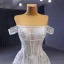 Haut de Gamme Blanche Fait main Perlage Paillettes Robe De Mariée 2023 Princesse De l'épaule Sans Manches Dos Nu Tribunal Train Mariage