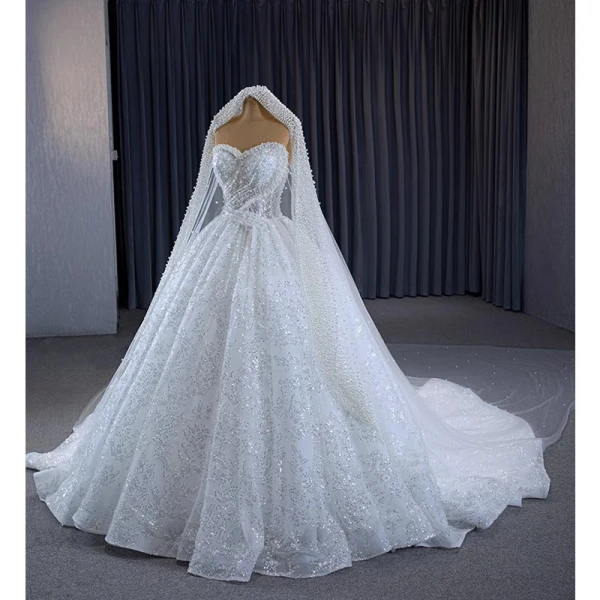 Luxe Blanche Fait main Perlage Perle Paillettes Robe De Mariée 2023 Robe Boule Bustier Sans Manches Dos Nu Chapel Train Mariage