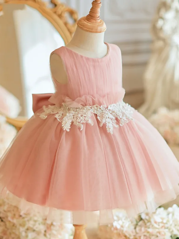 Elegant Blushing Pink Pearl Lace Flower Short Birthday Flower Girl Dresses 2024 Ball Gown Scoop Neck Sleeveless Backless Bow Tulle