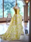 Fashion Yellow A-Line / Princess Prom Dresses 2024 Spaghetti Straps Sleeveless Backless Sweep Train Prom Formal Dresses