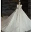 Charmant Blanche Perlage Perle Paillettes Noeud Tomber Hiver Robe De Mariée 2024 Robe Boule V-Cou Manches Longues Dos Nu Chapel Train Mariage