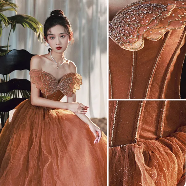 Charmant Orange Fallende Rüsche Pailletten Abendkleider 2022 A Linie Bandeau Strass Schmetterling Ärmellos Rückenfreies Lange Abend Festliche Kleider