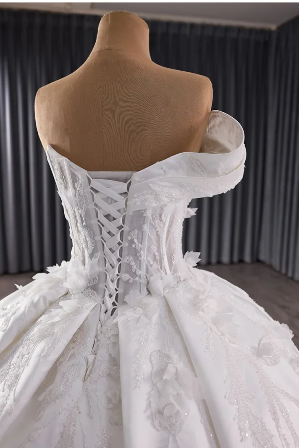 High End Weiß Handgefertigt Perlenstickerei Pailletten Applikationen Brautkleider / Hochzeitskleider 2025 Ballkleid One-Shoulder Ärmellos Rückenfreies Hof-Schleppe