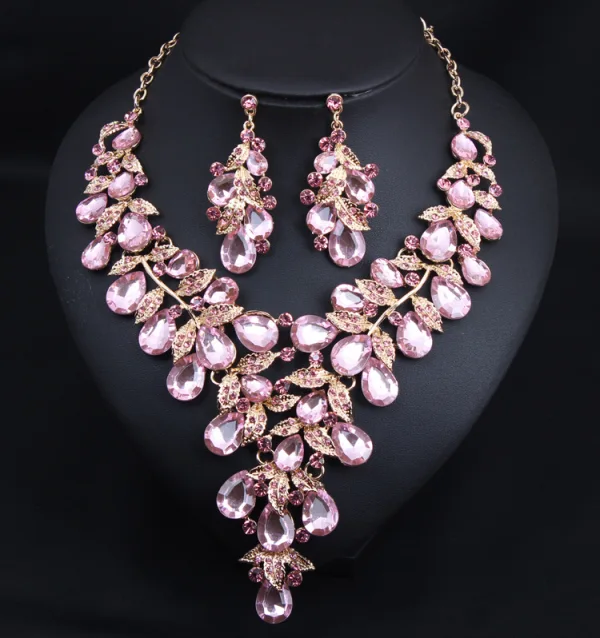 Exaggerated Fuchsia Prom Necklaces 2023 Quinceañera Metal Earrings Necklace Accessories