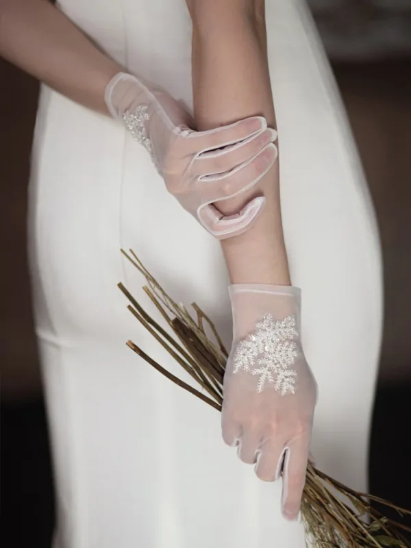 Elegant Hvit Håndlaget Beading Bryllup Brudehansker 2025