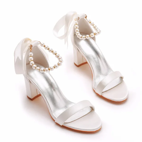 Charmant Blanche Perle Bride Cheville Noeud Sandales Femme 2023 7 cm Talons Épais À Bout Pointu Chaussure De Mariée