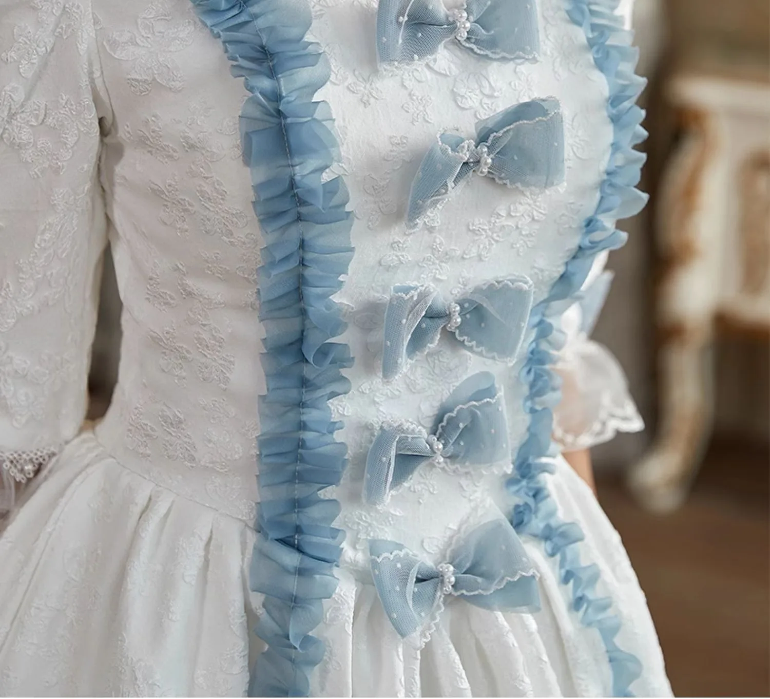 Medieval Vintage Retro White Bow Pearl Printing Prom Dresses 2025 Ball Gown Square 1/2