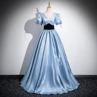 Chic Belle Bleu Ciel Robe De Bal 2024 Robe Boule V Cou Gonflée Manches Courtes Dos Nu Longue Promo Robe De Ceremonie