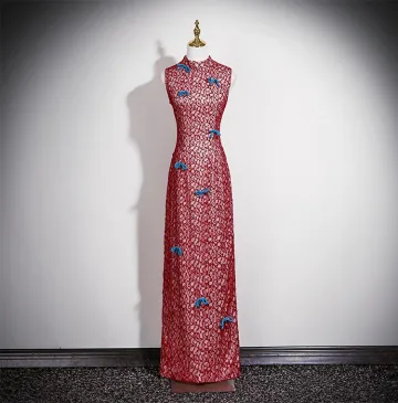 Chiński Styl Vintage Burgund Z Koronki Bal Cheongsam 2025 Syrena Rozkloszowane Wysokiej Szyi Bez Rękawów Długie