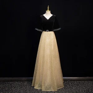 Snygga Fina Svarta Rhinestone Paljetter Balklänningar 2024 Prinsessa V Hals Korta Ärm Halterneck Långa Bal Formella Klänningar