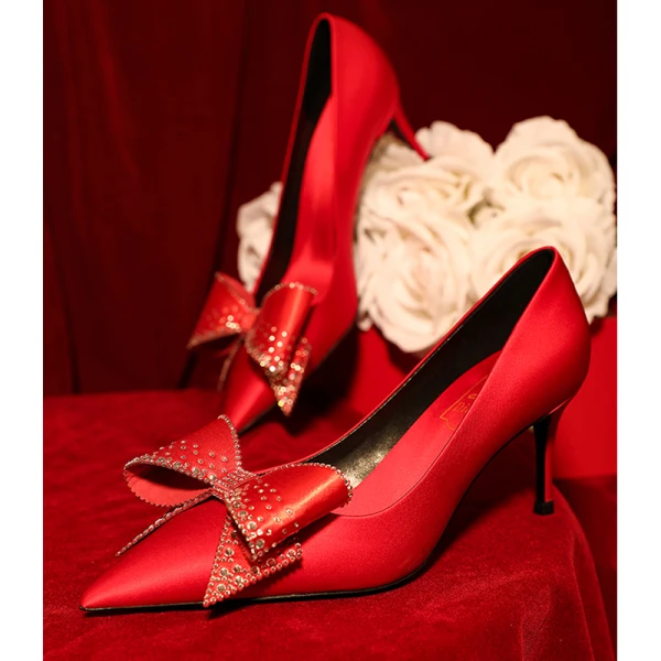 Fashion Ivory Rhinestone Bow Wedding Shoes 2023 Leather 8 cm Stiletto Heels Pointed Toe Wedding Pumps High Heels
