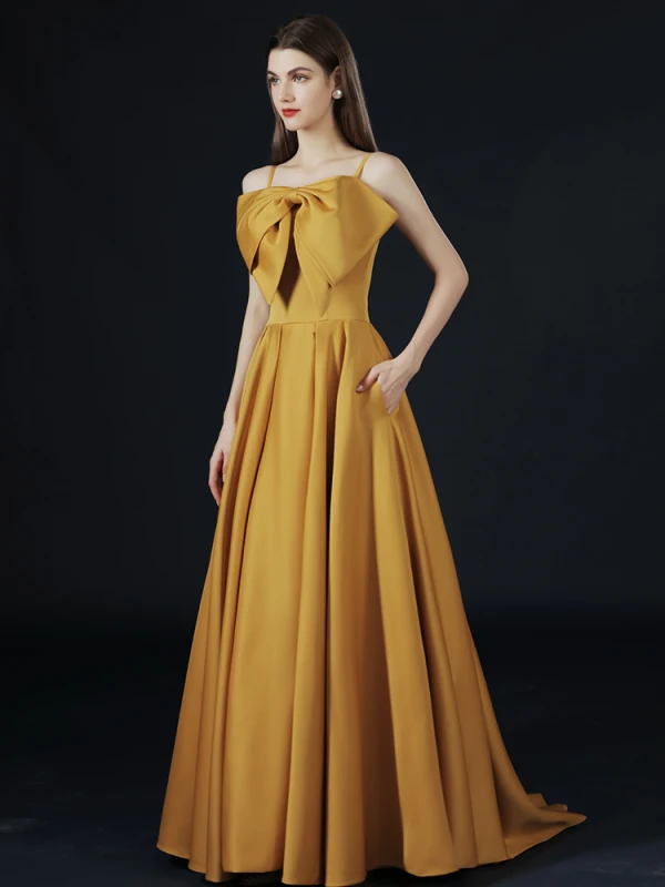 Vintage Gul Sløjfe Gallakjoler 2021 Prinsesse Krydsede Remme Solid Farve Satin Spaghetti Straps Ærmeløs Forlovelses Kjoler Feje tog