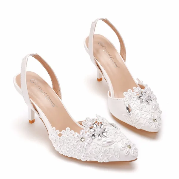 Chic / Belle Blanche Perle Faux Diamant En Dentelle Fleur Chaussure De Mariée 2022 7 cm Talons Aiguilles À Bout Pointu Mariage Talons Hauts