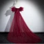 Scintillantes Bordeaux Paillettes Fendue devant Robe De Bal 2024 Trompette / Sirène De l'épaule Gonflée Manches Courtes Dos Nu Train De Balayage Soirée Robe De Ceremonie
