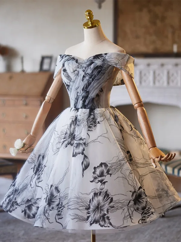 Chic / Beautiful Black Printing Short Homecoming Graduation Dresses 2025 Ball Gown Off-The-Shoulder Short Sleeve Backless