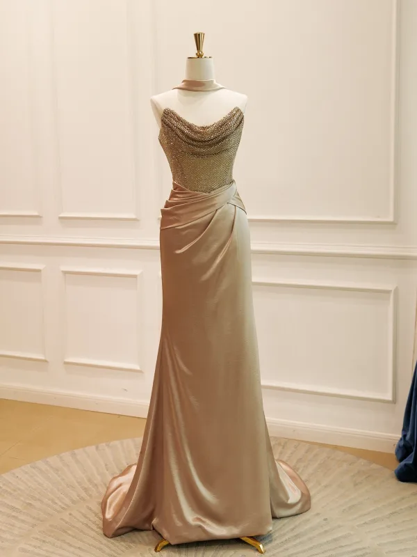 Sexy High End Gold Handgefertigt Strass Abendkleider 2026 Meerjungfrau Bandeau Ärmellos Rückenfreies Sweep / Pinsel Zug Abend Festliche Kleider
