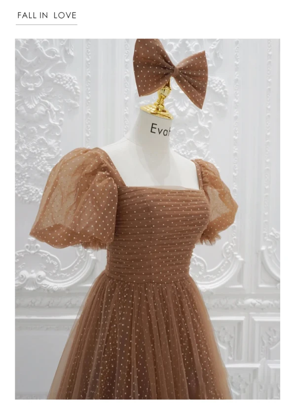 Vintage / Retro Brown Princess Prom Dresses 2021 Square Neckline Crossed Straps Floor-Length / Long Ruffle Tulle Satin Short Sleeve Formal Dresses