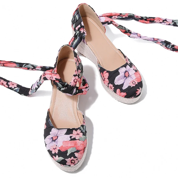 Chic / Beautiful Black Street Wear Multi-Colors Printing Womens Sandals 2023 7 cm Wedges Round Toe Sandals