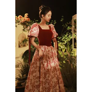 Chic Belle Bordeaux Impression Robe De Soirée 2022 Princesse Daim Encolure Carrée Gonflée Manches Courtes Dos Nu Longue Polyester Soirée Robe De Ceremonie