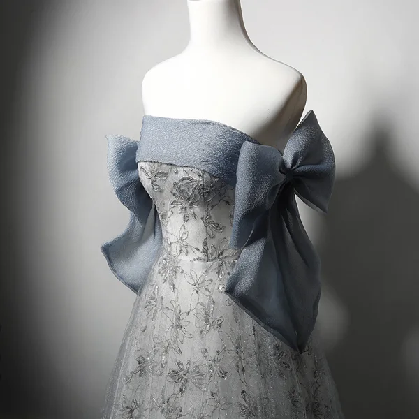 Charmant Gris Glitter Paillettes Robe De Bal 2024 Princesse Bustier Noeud Sans Manches Dos Nu Longue Robe De Ceremonie