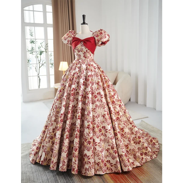 Elegant Burgundy Printing Prom Dresses 2023 Ball Gown Square Neckline Bow Short Sleeve Backless Sweep Train Prom Formal Dresses