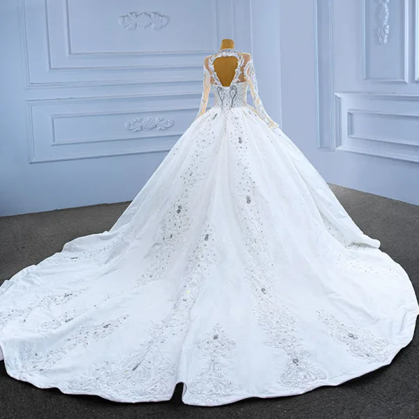 Luxury / Gorgeous Sparkly White Handmade Beading Pearl Rhinestone Sequins Wedding Dresses 2022 Ball Gown Scoop Neck Long Sleeve Backless Royal Train