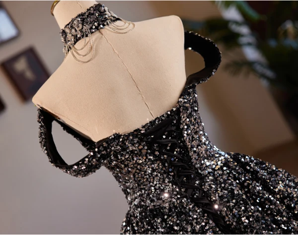 Sparkly Black Sequins Prom Dresses 2024 Ball Gown Off-The-Shoulder Sleeveless Backless Floor-Length / Long Prom Formal Dresses