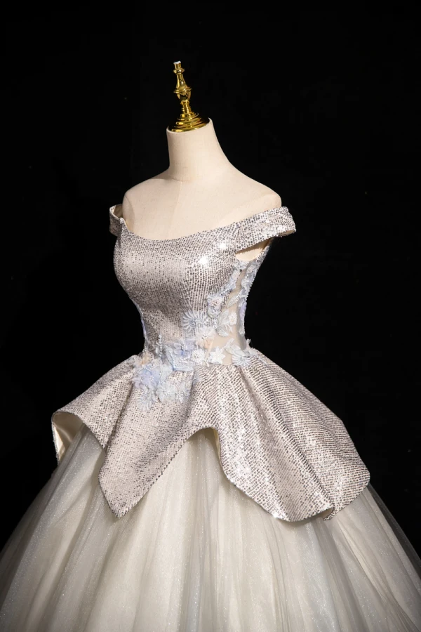 Charmant Ivory / Creme Perlenstickerei Pailletten Ballkleider 2024 Ballkleid Off Shoulder Ärmellos Rückenfreies Lange Ball Festliche Kleider