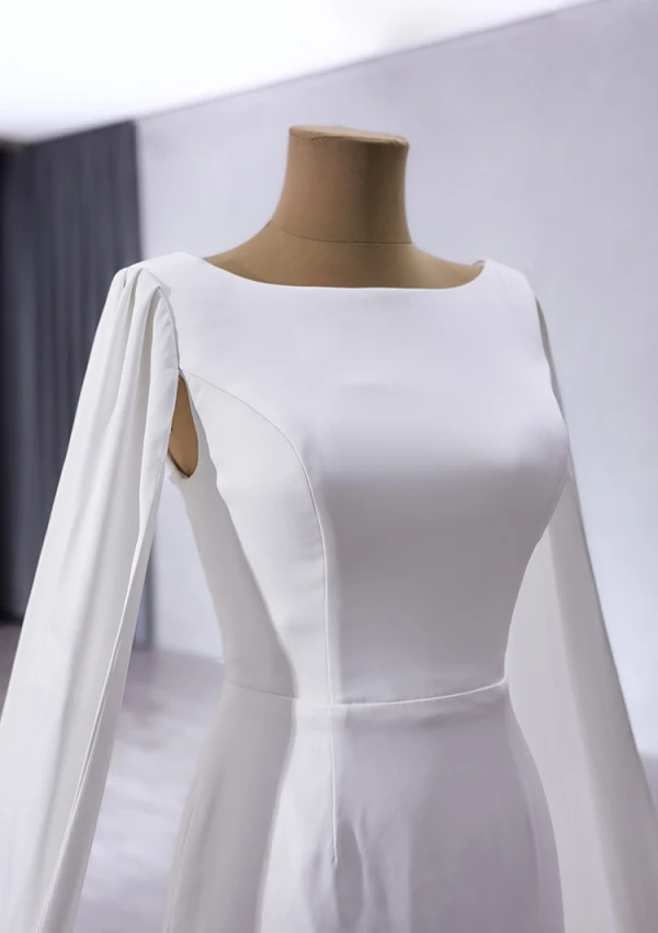 High End Weiß Pailletten Satin Fallende Rüsche Brautkleider / Hochzeitskleider 2024 Meerjungfrau Rundhalsausschnitt Ärmellos Rückenfreies Hof-Schleppe Hochzeit