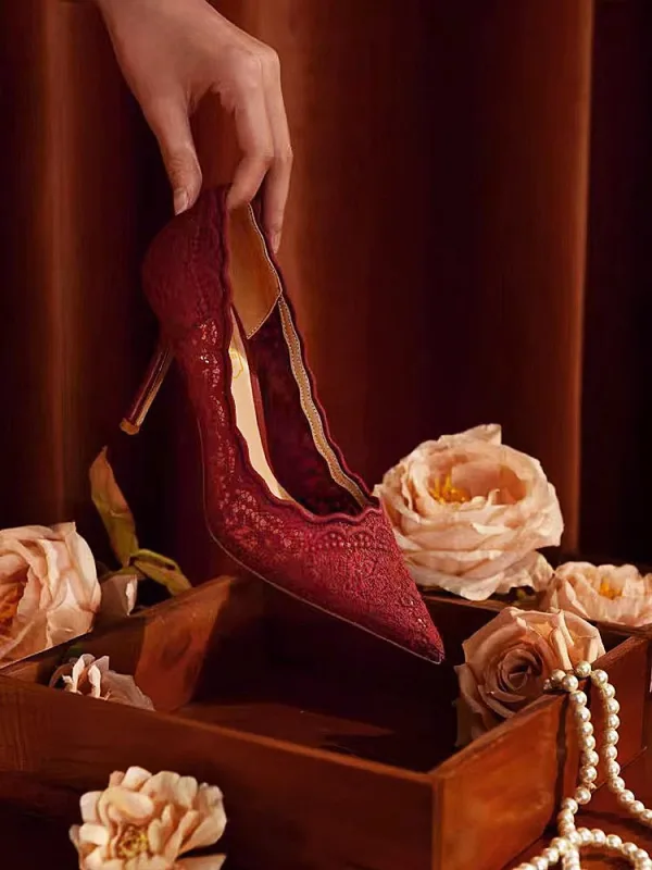 Elegant Red Lace Flower Wedding Shoes 2026 Leather 8 cm Stiletto Heels Pointed Toe Wedding Pumps