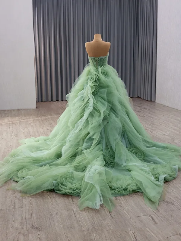 High-end Sage Green Cascading Ruffles Beading Sequins Prom Dresses 2025 Ball Gown Strapless Sleeveless Backless Chapel Train Prom Formal Dresses